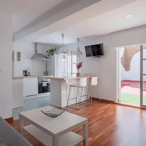  Apartment Calle San Jacinto, 57 Spain